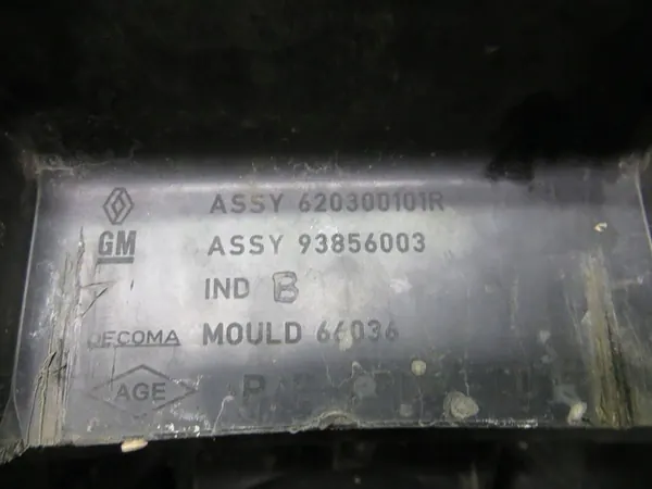 Suporte de para-choque dianteiro RENAULT TRAFIC II 620300101R image 5