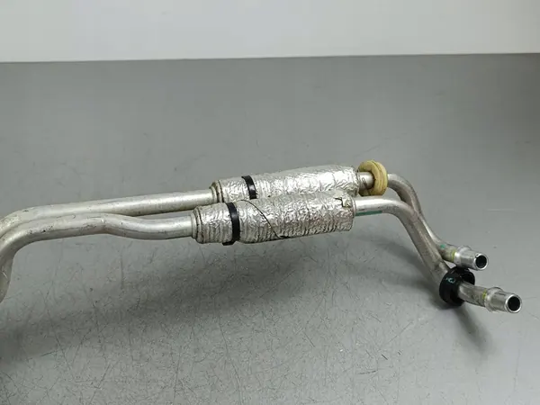 Ligne de refroidissement d'huile Jeep Grand Cherokee WL 2022 image 4