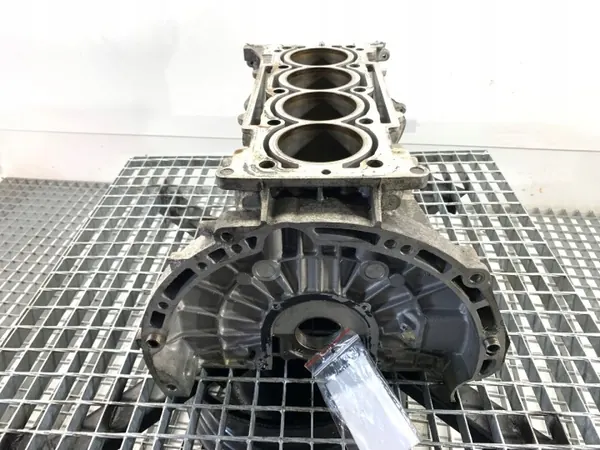 Bloco motor OEM R2700106100 Mercedes CLA 2.0 211CV image 7