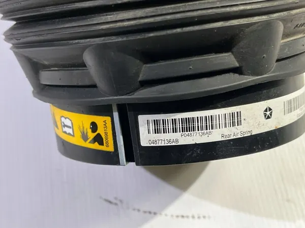 Muelle de aire trasero OEM P04877136AB Dodge Ram 1500 image 4