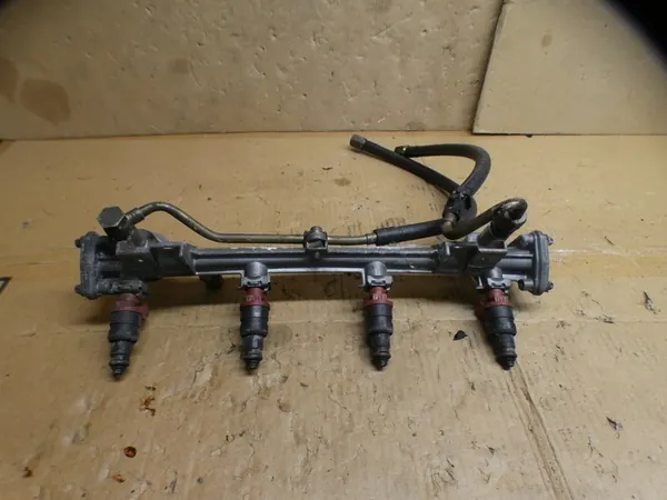 Rampe d'injection Mercedes-Benz OE image 6