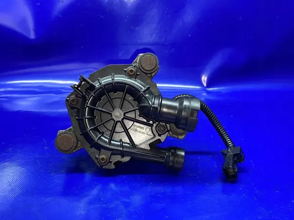 Toissijainen ilmanpumppu Insignia A 2.8 T A28NET 55560133 image 8