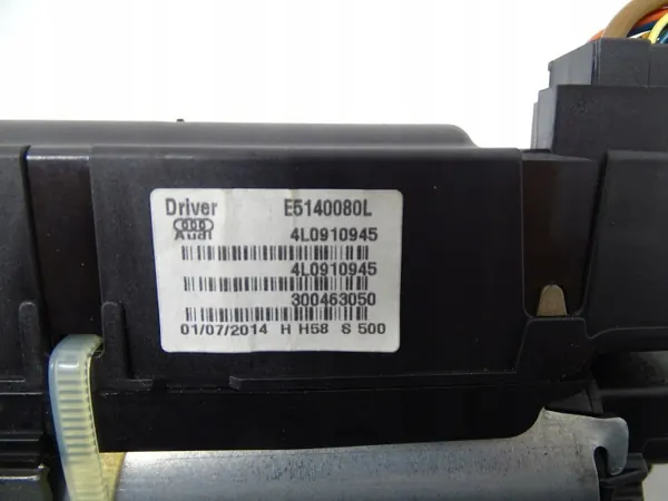 Actuador de maletero Audi Q7 OEM 4L0910945 - Usado image 5