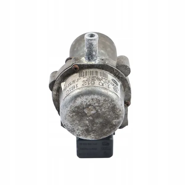 Audi TT 8N Mk1 Imupumppu 1J0612181C image 5