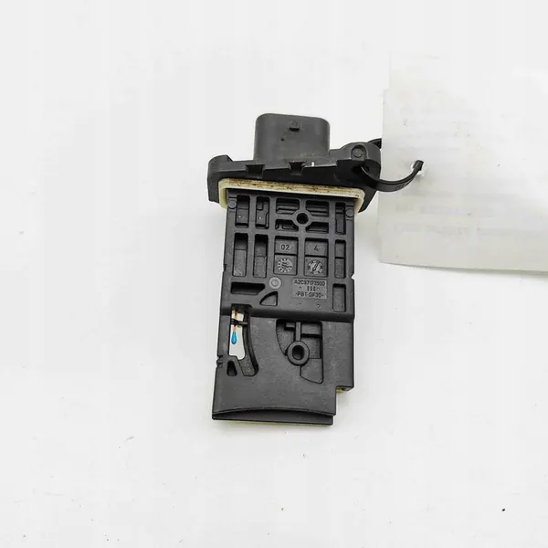 BMW X1 F48 2017 Luftmassenmesser MAF OEM 8570107 image 2
