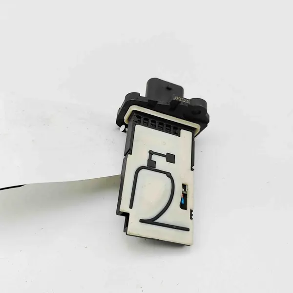 BMW X1 F48 2017 Luftmassenmesser MAF OEM 8570107 image 5