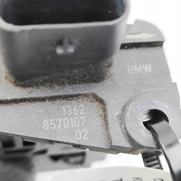 BMW X1 F48 2017 Luftmassenmesser MAF OEM 8570107 image 7