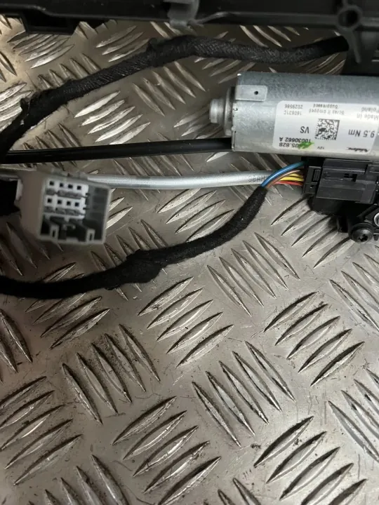 Volvo XC90 Panoramakaton Verho OEM 31395521 image 6