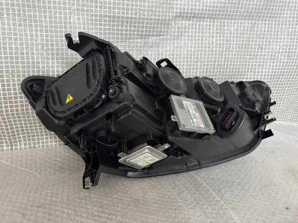 AUDI A6 C7 11- Linke Xenonlampe image 3