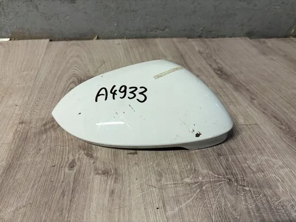 OEM 23383022 Höger spegelskydd Golf VIII image 2