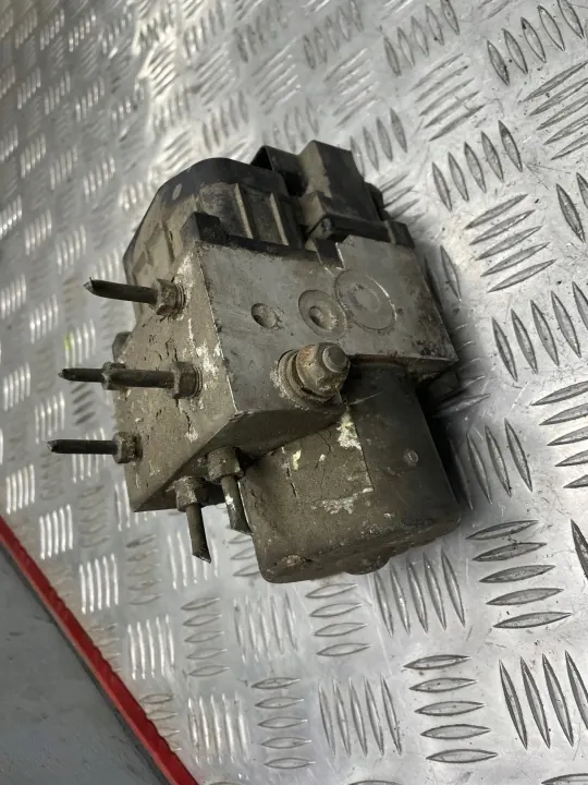 Pompe ABS OEM 5322410 pour Subaru Forester image 6