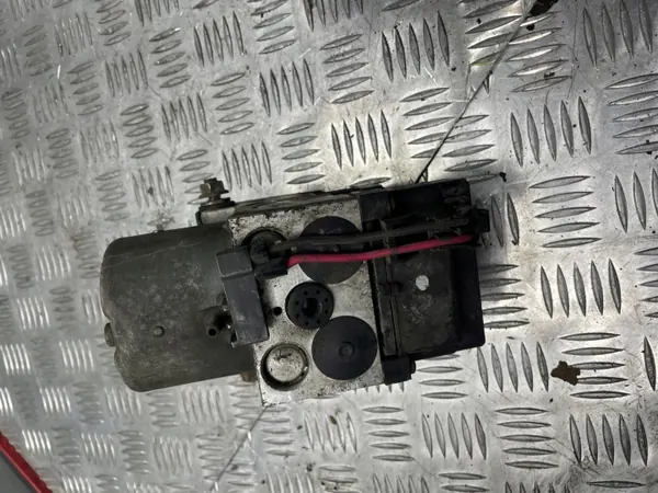 Pompe ABS OEM 5322410 pour Subaru Forester image 9
