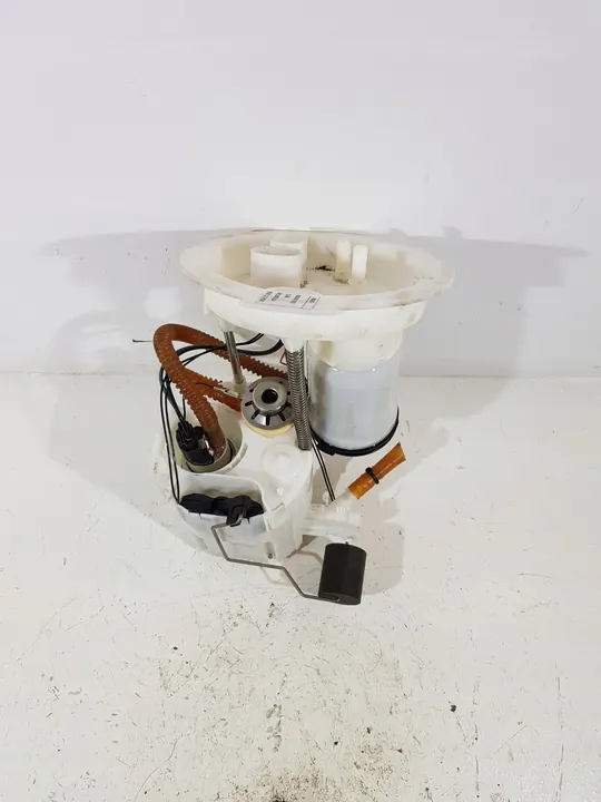 Brandstofpomp 7243974 BMW F20 F21 11-15 N13B16A image 2