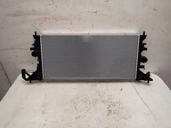 Radiador de agua OPEL ASTRA V K 2016- OEM 39146897 image 3