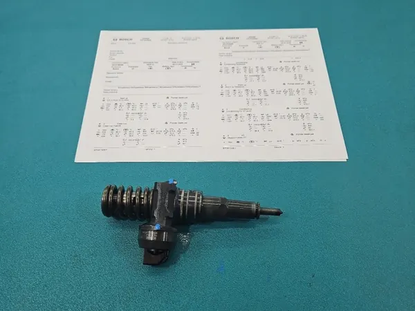 Pompe à injection OEM 0414720208 1.9 TDI d'occasion image 2