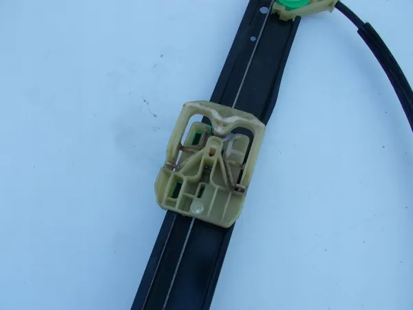 Elevador de vidro dianteiro direito Skoda Octavia III 5E0837462B image 6