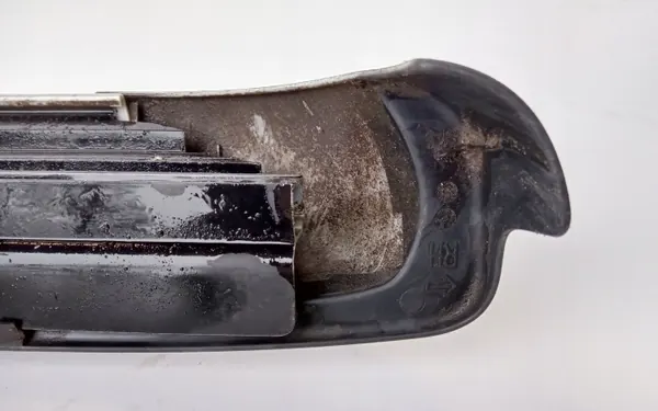 Marchepied Latéral Droit OEM Nissan Navara D23 - Occasion image 7