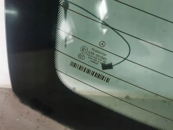 Luna Trasera Calefactable Mercedes-Benz OEM W204 Sedán 07-14 image 8