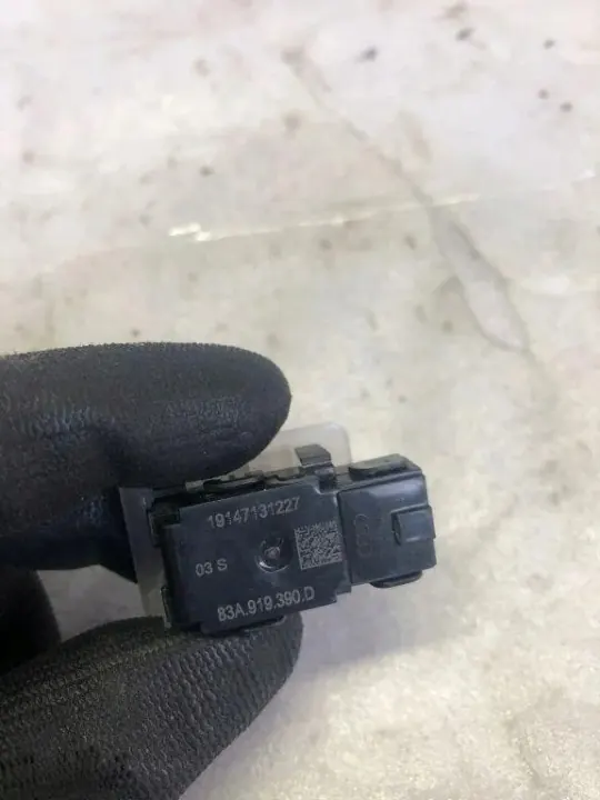 Auringonanturi OEM 83A919390D Audi Q3 (F3) 2019 image 3