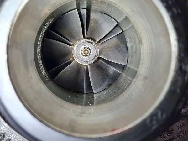 Turbina BMW 1 F20 116I MGT1549ZDL image 3