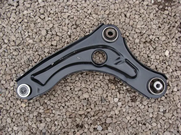 Braccio sospensione anteriore destro Renault OE Dacia Sandero III Logan 3 image 5