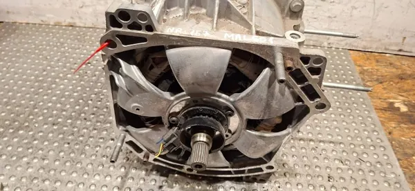 Moteur Électrique OEM S25053157 pour Renault Twingo III image 3