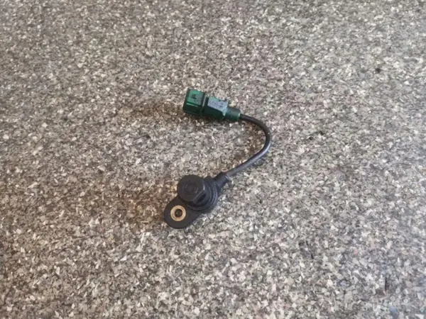 Sensor de virabrequim OEM 3935037110 para Hyundai image 2