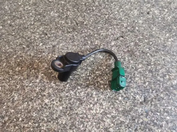Sensor de virabrequim OEM 3935037110 para Hyundai image 3