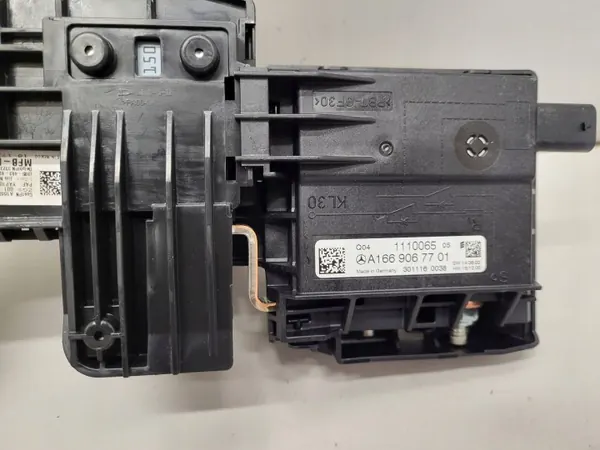 Zekeringkast OEM A1669067701 voor Mercedes GLE W166 3.0 V6 CDI image 3