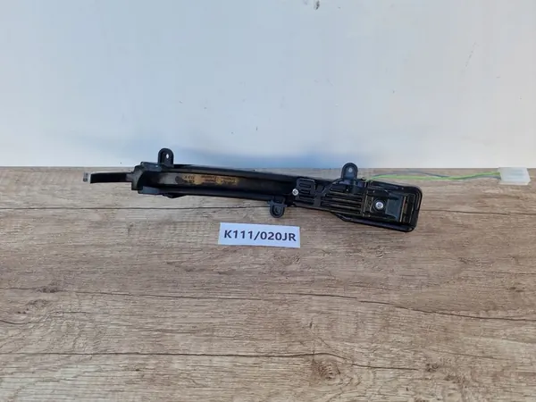 Luz Indicadora Audi Direita OE 4L0949102C image 2