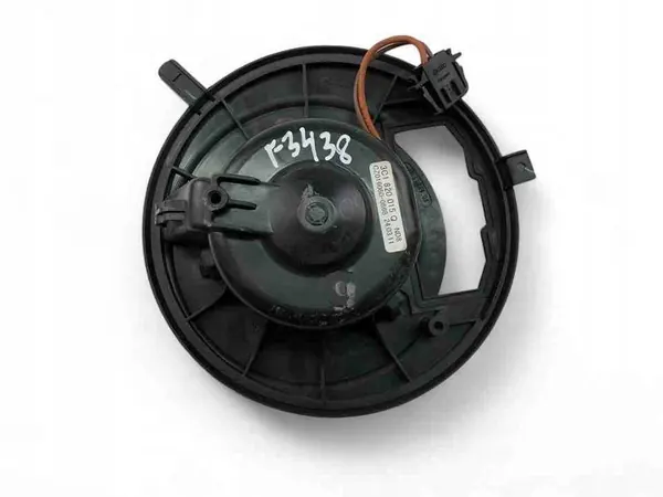 Motor de aquecimento VW CC (358) 2013 3C1820015R image 3