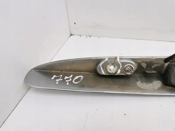 Feu plaque Mercedes ML W164 OEM A1647400293 image 6