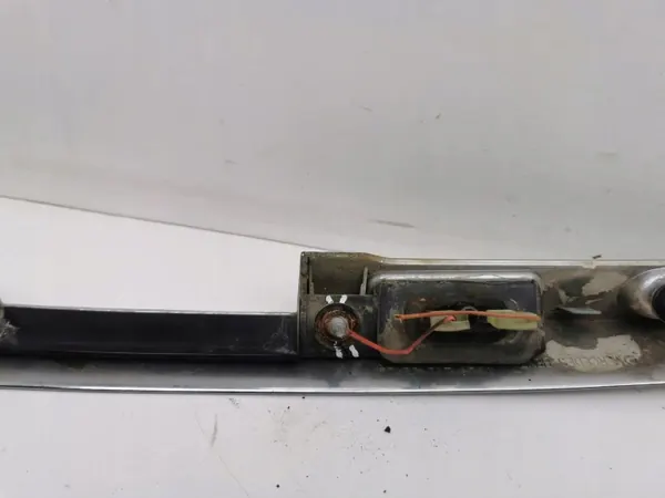 Feu plaque Mercedes ML W164 OEM A1647400293 image 8