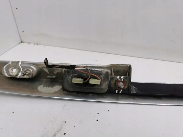 Feu plaque Mercedes ML W164 OEM A1647400293 image 9