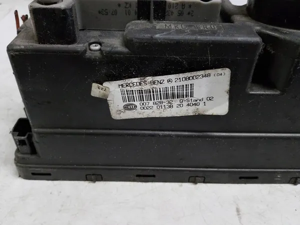 Mercedes keskuslukituspumppu OEM 2108002348 image 3