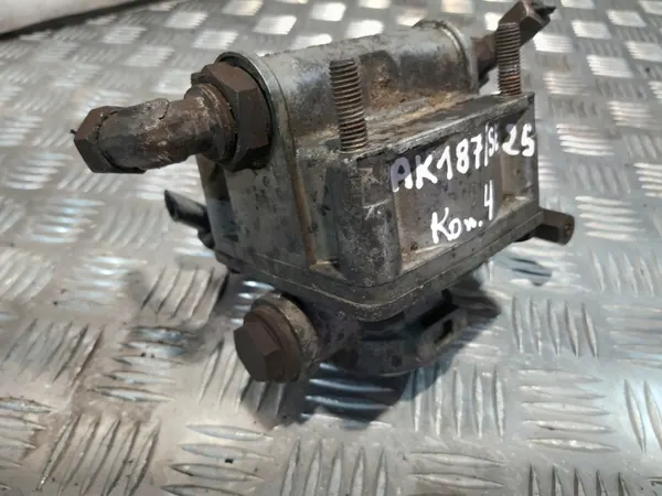 Wabco perävaunun ohjausventtiili OEM 4730170010 3692 image 5