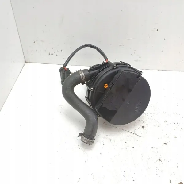 Pompe à air secondaire Maserati Coupe OEM 72247204 image 10