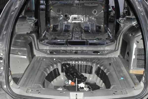 Painel quarto traseiro esquerdo/direito OEM mamAUTO-1038379- image 4
