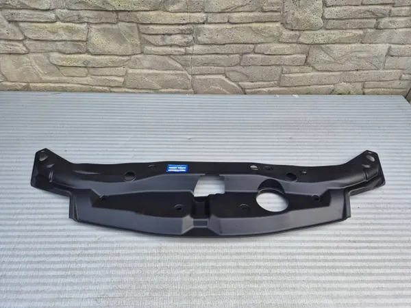 OEM 71125 etuistuimen peite Honda Civicille image 2