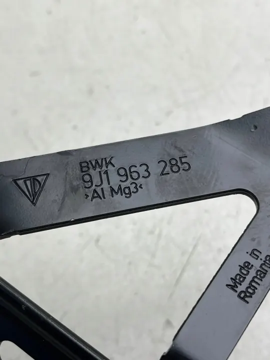 Suporte Webasto Porsche Taycan OEM 9J1963285 image 4