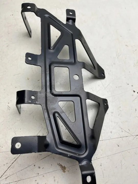 Suporte Webasto Porsche Taycan OEM 9J1963285 image 5