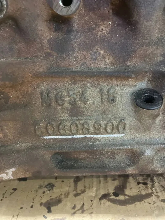 Alfa Romeo 147 Moottorilohko - Käytetty OEM-Osa image 5