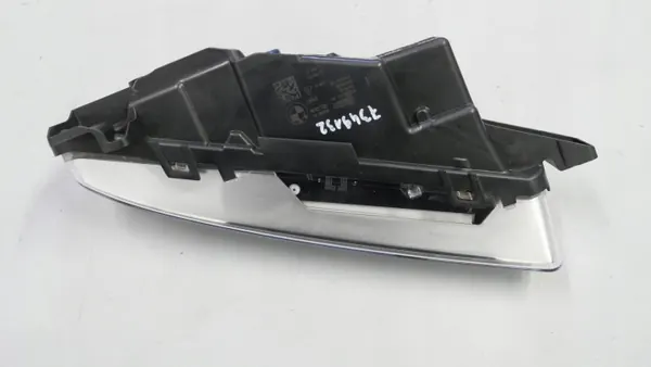 BMW G30 G31 G32 oikea LED sumuvalo OEM 7349132 image 4