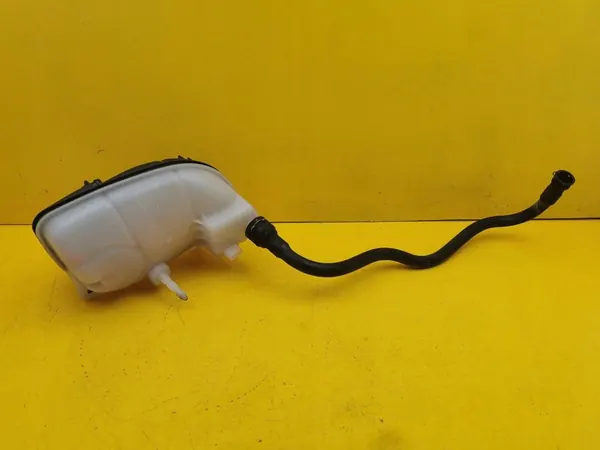 Mercedes-Benz VITO Koelvloeistof Expansietank image 4