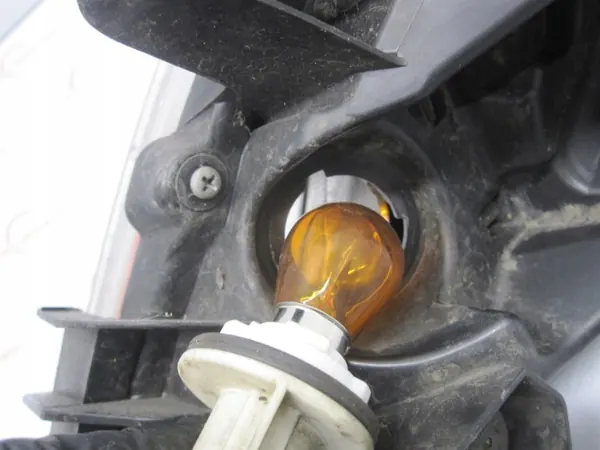Farol dianteiro esquerdo NISSAN JUKE I F15 14r OEM image 5