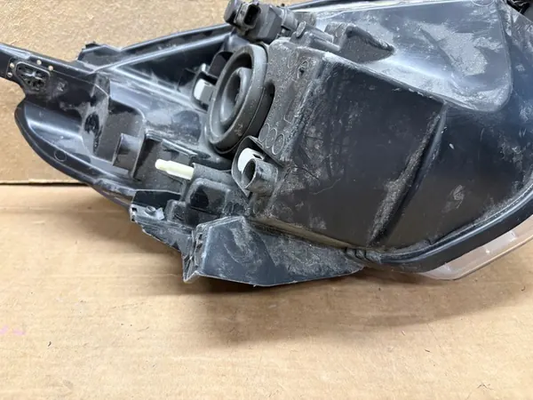 Vasen etuvalaisin Renault Twingo II Lift image 6