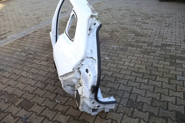 Para-lamas traseiro esquerdo Jeep Cherokee KL OEM 1274735731 image 4
