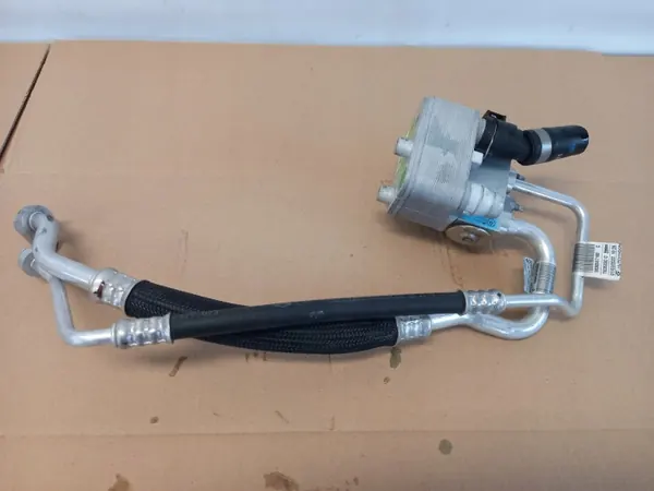 Intercambiador de calor OEM 9831600480 para Opel Corsa E image 2