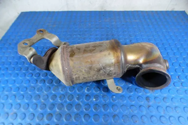 Opel Astra K 1.4TB Katalysator OEM 12667327 gebraucht image 2