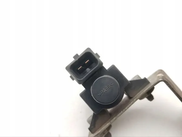 Magnetventil Maserati QUATTROPORTE VI 2014 670002843 image 4